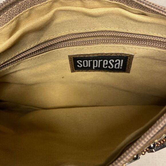 Beaded wristlet Sorpresa Golds and browns - Picture 4 of 5